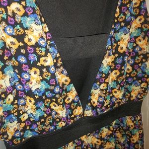 Floral dress with cutout back